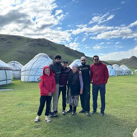 Yurt Camp Azamat At Song Kol Lake Bagysh Экстерьер фото