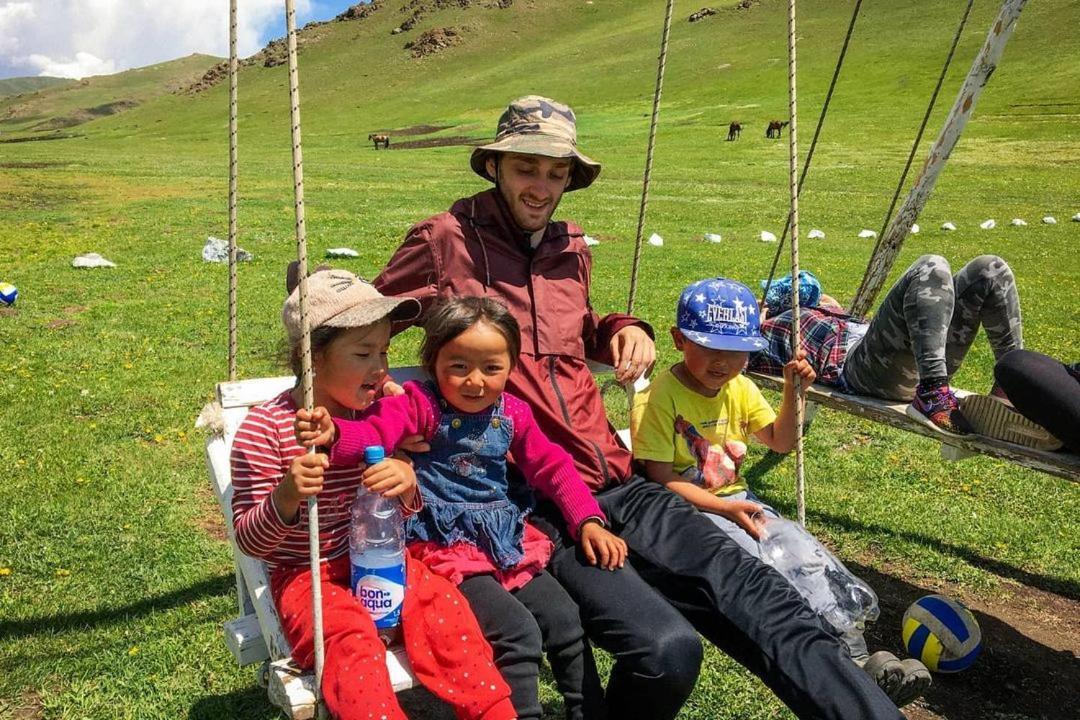 Yurt Camp Azamat At Song Kol Lake Bagysh Экстерьер фото