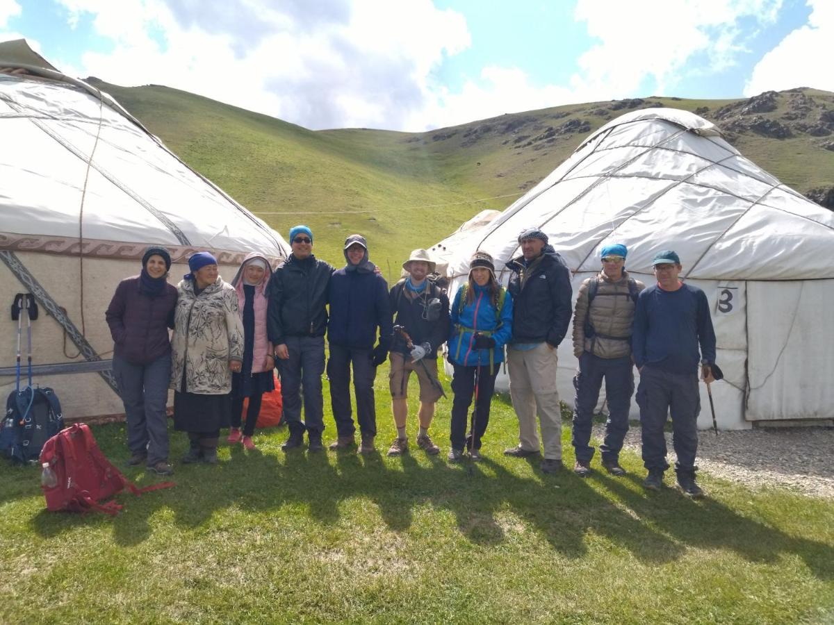 Yurt Camp Azamat At Song Kol Lake Bagysh Экстерьер фото