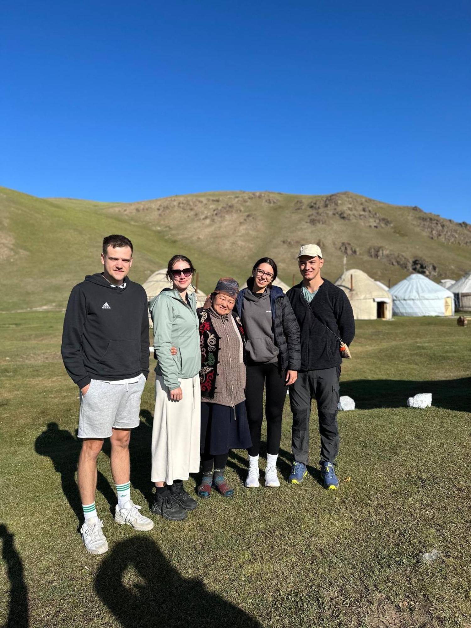 Yurt Camp Azamat At Song Kol Lake Bagysh Экстерьер фото