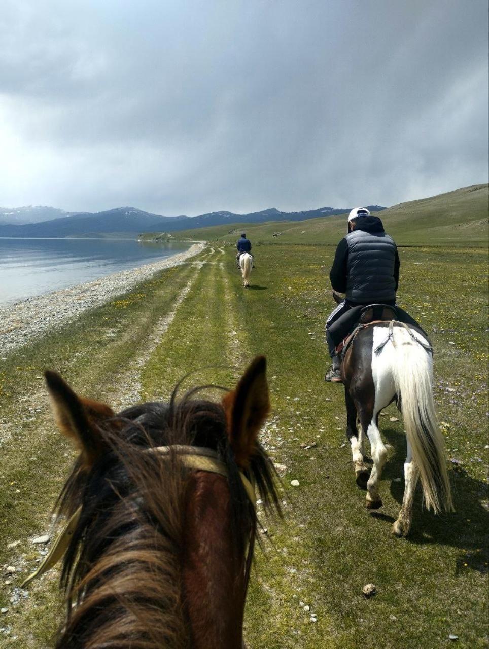 Yurt Camp Azamat At Song Kol Lake Bagysh Экстерьер фото