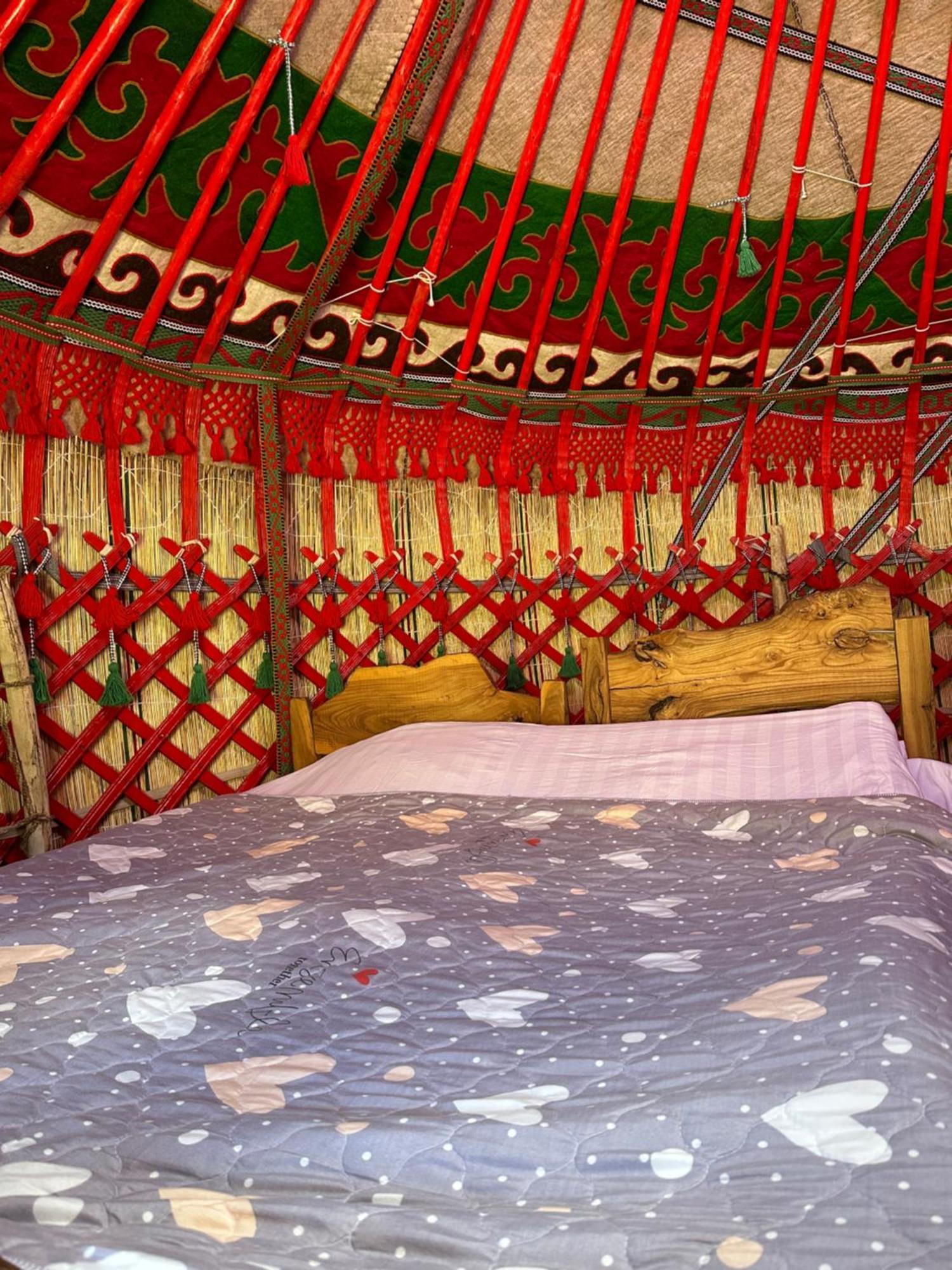 Yurt Camp Azamat At Song Kol Lake Bagysh Экстерьер фото