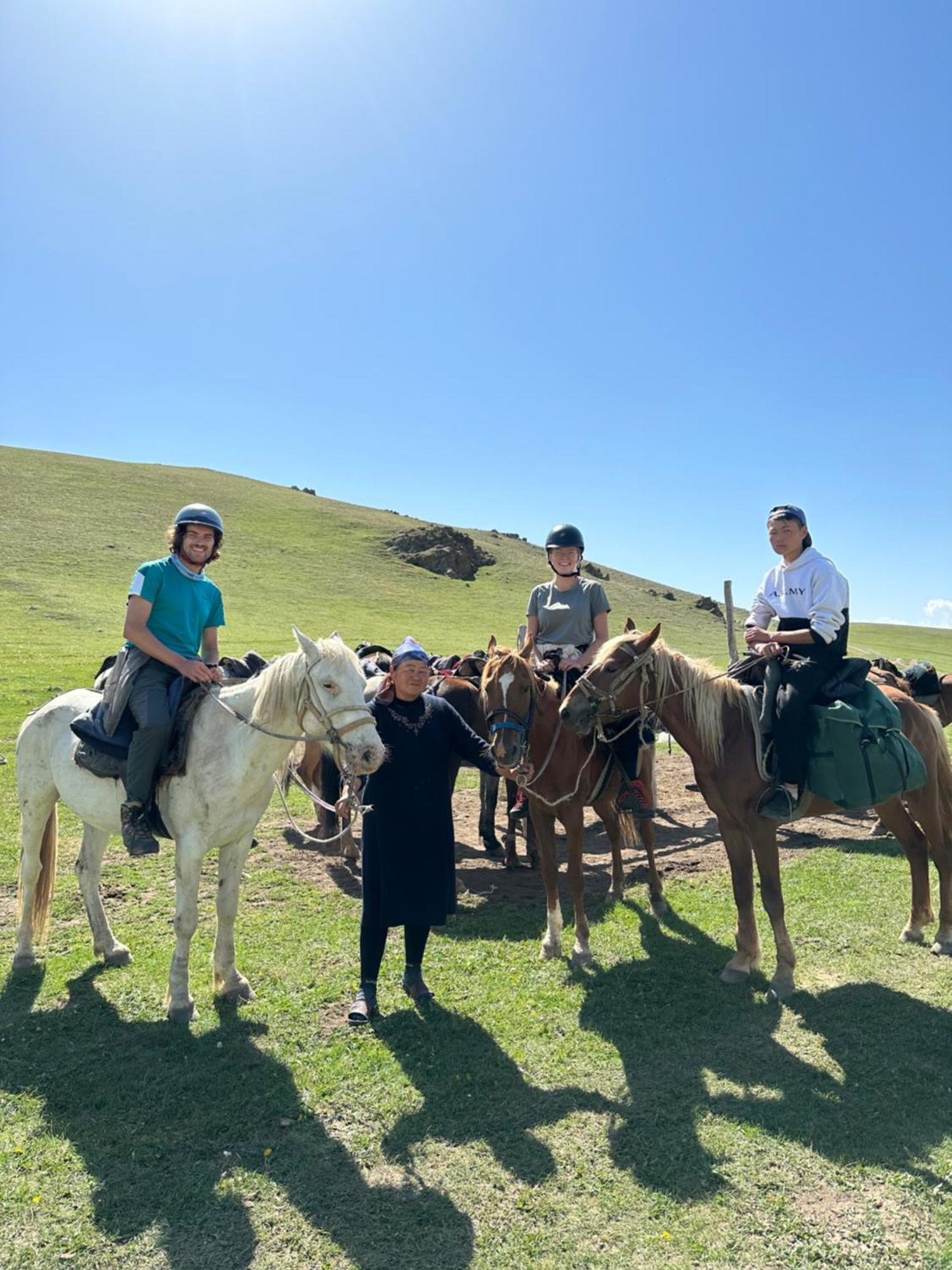 Yurt Camp Azamat At Song Kol Lake Bagysh Экстерьер фото